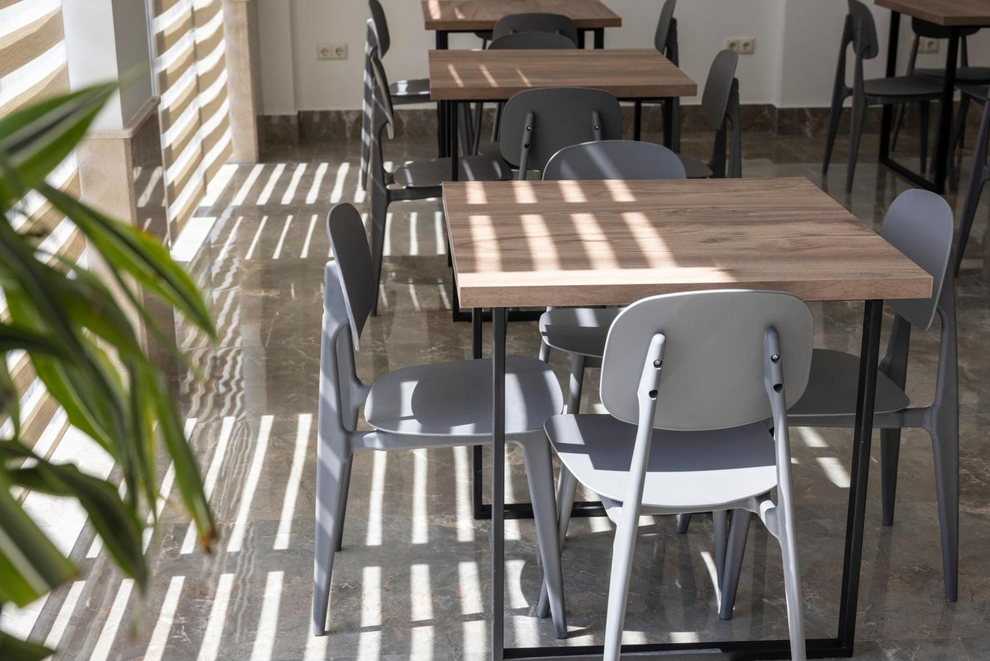 Gardenville Μπατούμι Εξωτερικό φωτογραφία